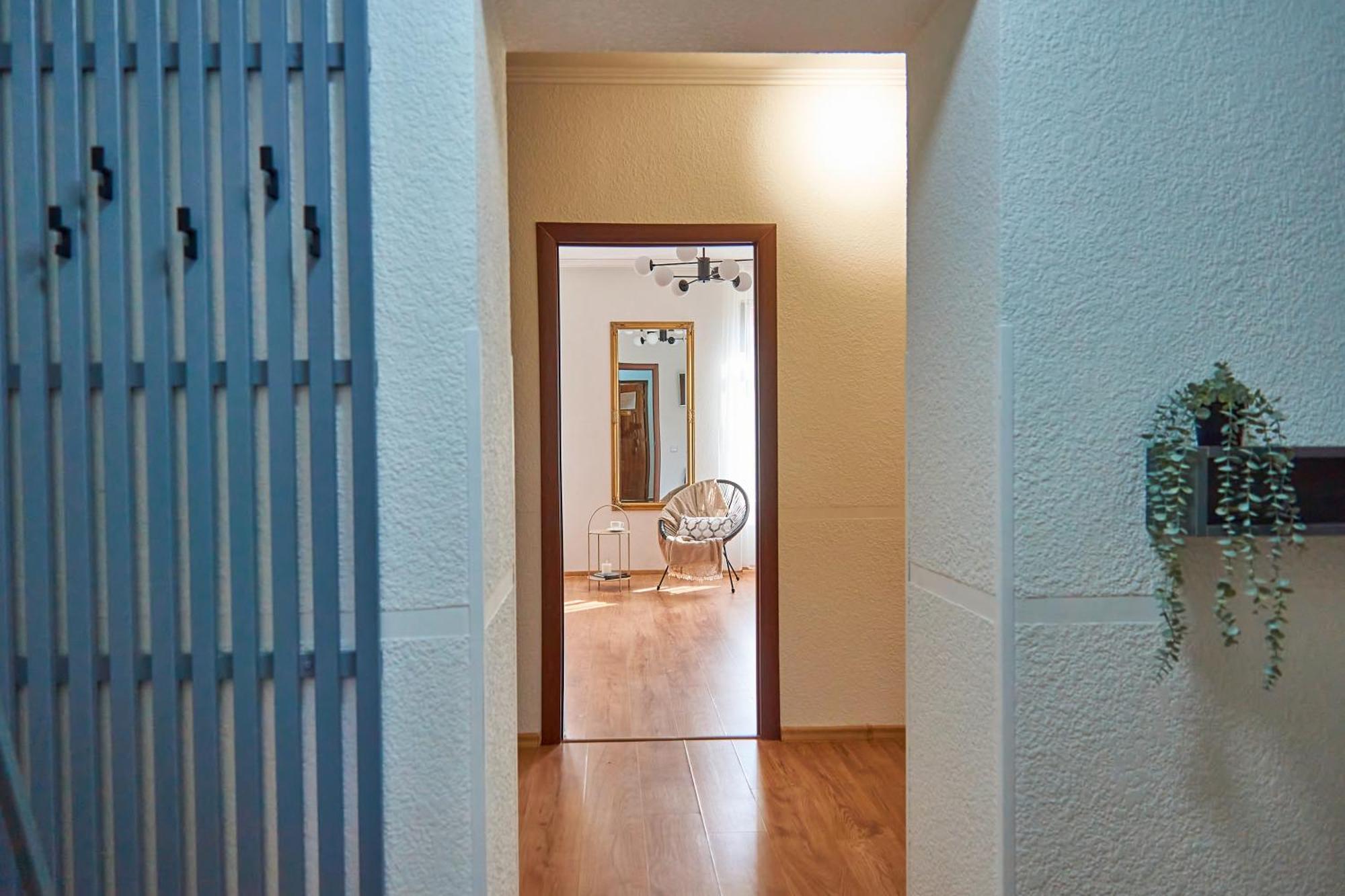 On Kyryla & Mefodia Apartment
